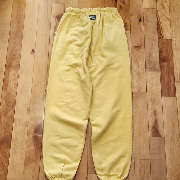 Daily Drills Yellow Sweatpants XS/S - Picture 9 of 14